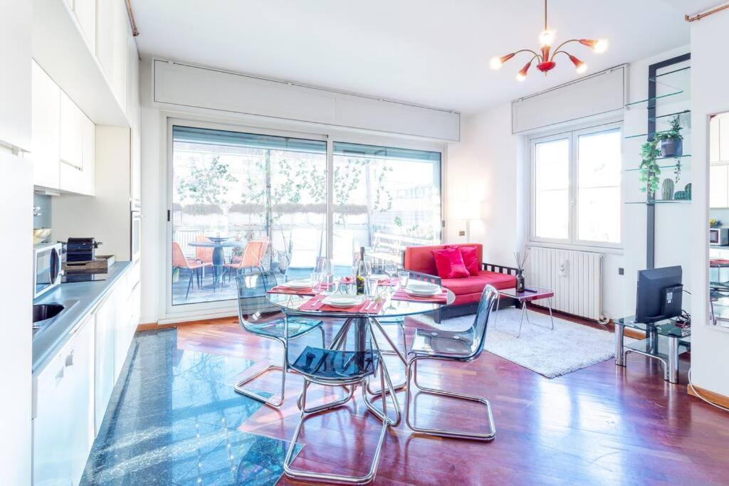 Apartamento Duomo 10 Min Luxury • Terrazzo • Wi-Fi • Netflix Milán Exterior foto